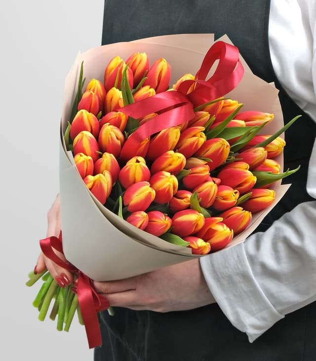 Букет из Тюльпанов 51шт «Это любовь» Букет из Тюльпанов 51шт «Это любовь»