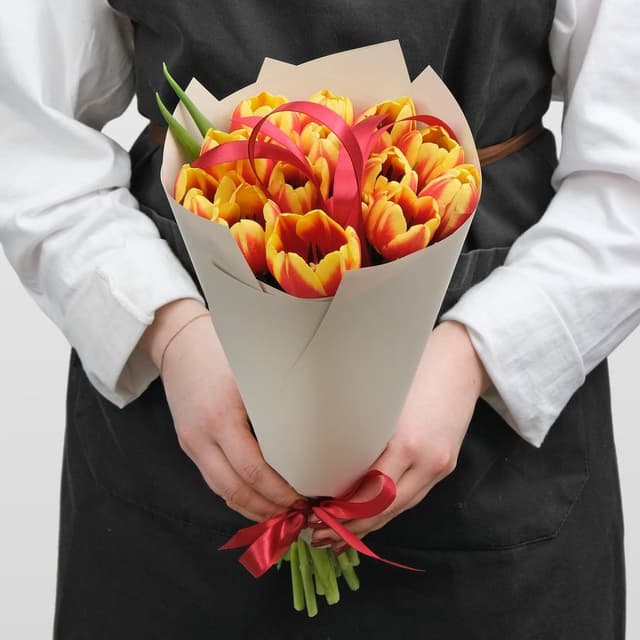 Букет из Тюльпанов 15шт «Изабелла» Букет из Тюльпанов 15шт «Изабелла»