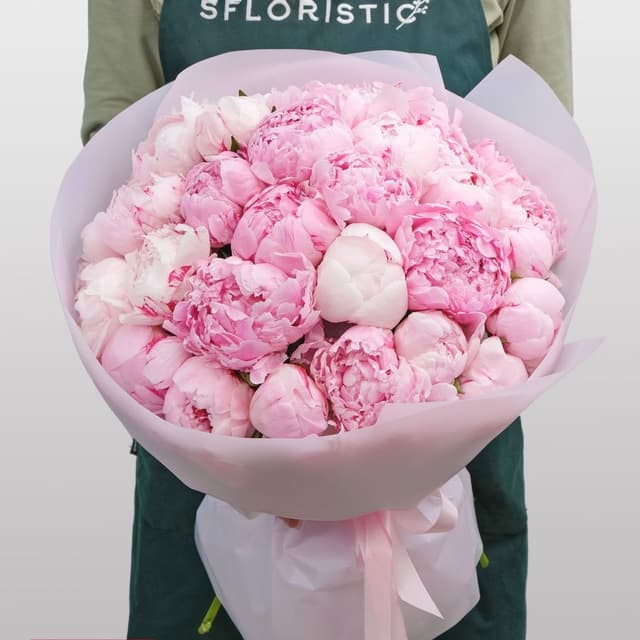 Букет из 31 Пиона «Нежный зефир» Букет из 31 Пиона «Нежный зефир»