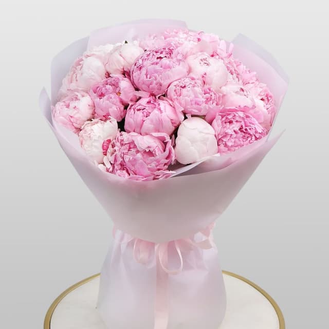 Букет из 21 Пиона «Розовый ветер» Букет из 21 Пиона «Розовый ветер»