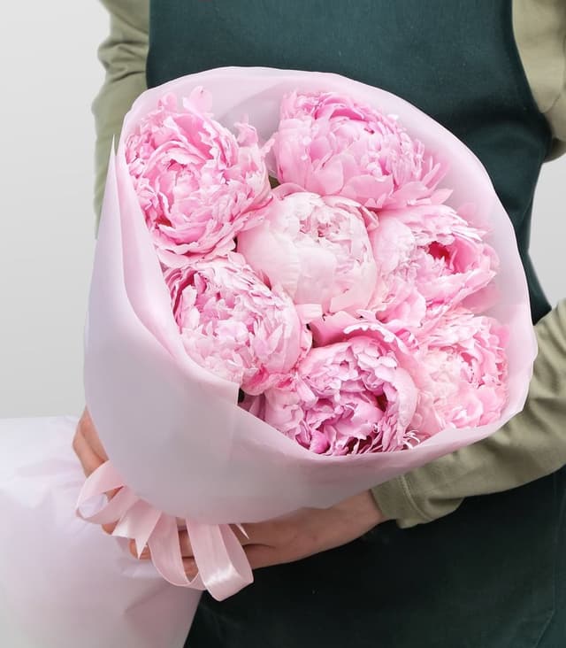 Букет из 7 Пионов «Розовые Хлопья» Букет из 7 Пионов «Розовые Хлопья»