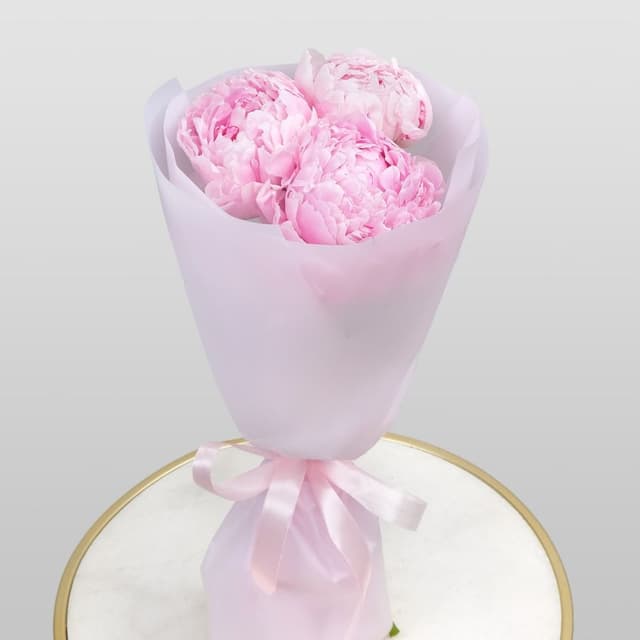 Букет из 3 Пионов «Лямур» Букет из 3 Пионов «Лямур»