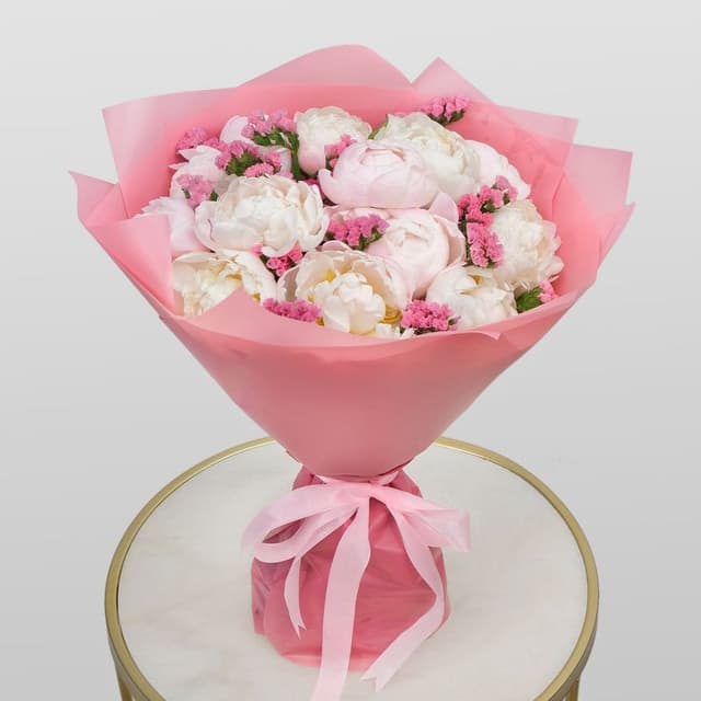 Букет из Пионов и Статицы «Лагуна Любви» Букет из Пионов и Статицы «Лагуна Любви»