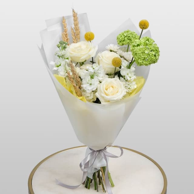 Букет из Роз, Маттиолы и Хризантемы «Нега» Букет из Роз, Маттиолы и Хризантемы «Нега»