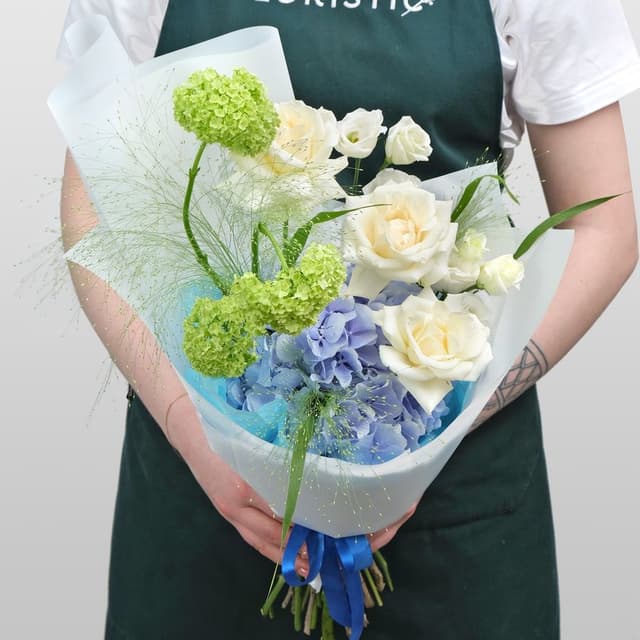 Букет Роз, Эустомы и Гортензии «Первое Свидание» Букет Роз, Эустомы и Гортензии «Первое Свидание»