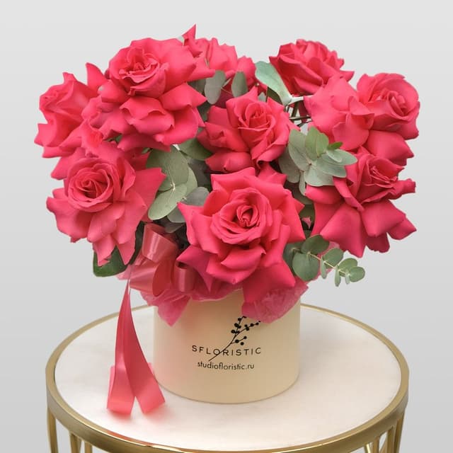 Композиция из Роз «Романтика» Композиция из Роз «Романтика»