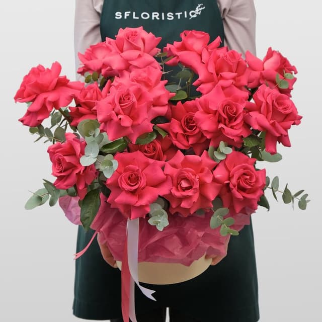 Композиция из Роз «Малиновая Ночь» Композиция из Роз «Малиновая Ночь»