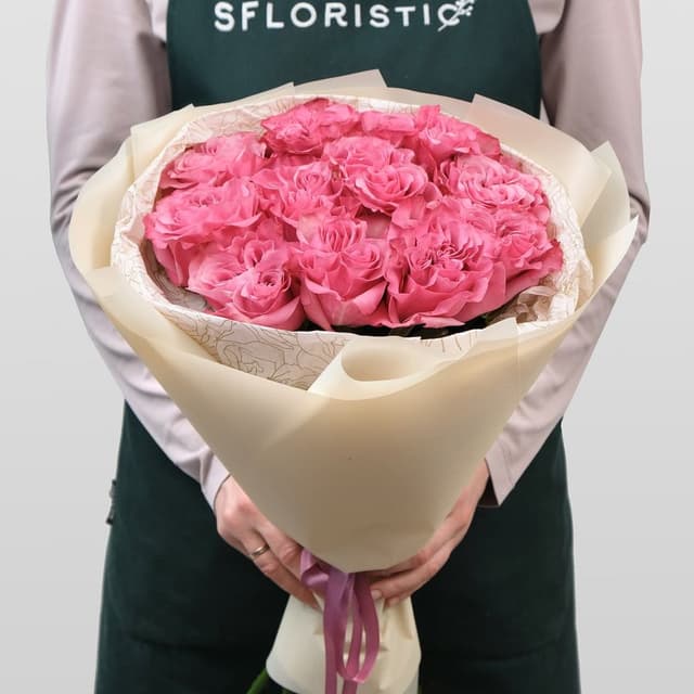 Букет из розовых Роз «Мулен Руж» Букет из розовых Роз «Мулен Руж»