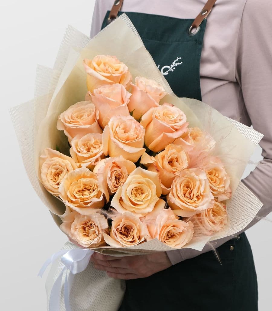 Букет кремовых Роз «Персиковое наслаждение»