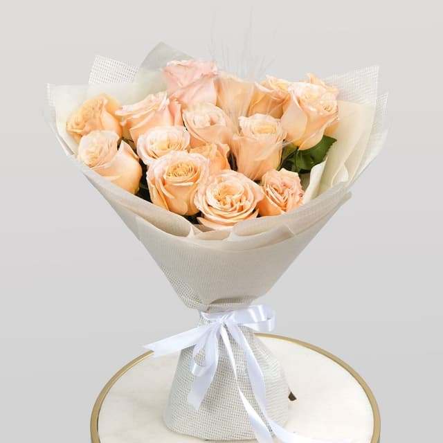 Букет из кремовых Роз «Капелла» Букет из кремовых Роз «Капелла»