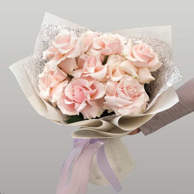 Букет из розовых Роз «Хлопья летят наверх» Букет из розовых Роз «Хлопья летят наверх»