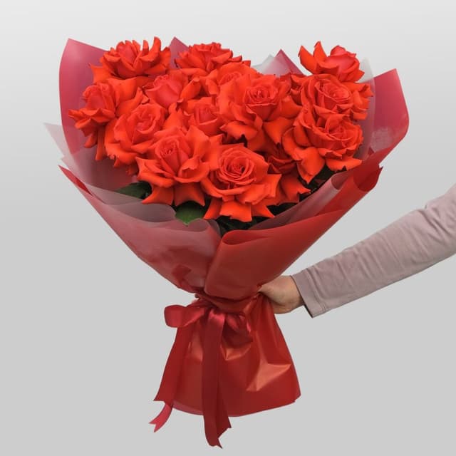 Букет из красных Роз «Мания» Букет из красных Роз «Мания»