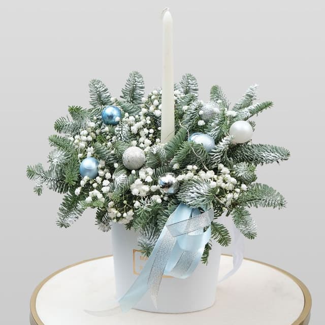 Композиция из Нобилиса, Гипсофилы «Голубой Снежок» Композиция из Нобилиса, Гипсофилы «Голубой Снежок»