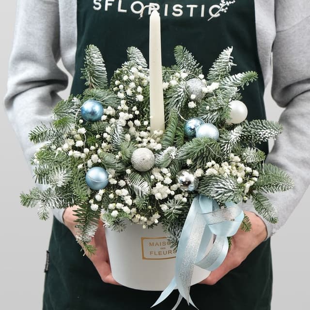 Композиция из Нобилиса, Гипсофилы «Голубой Снежок» Композиция из Нобилиса, Гипсофилы «Голубой Снежок»