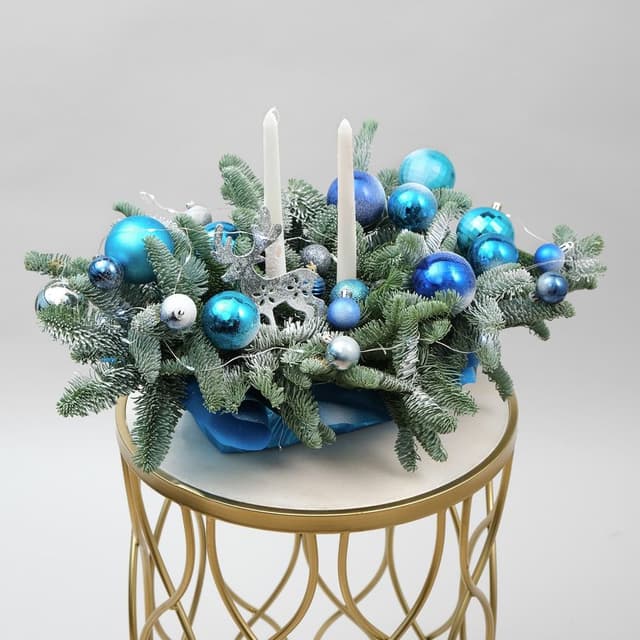 Настольная композиция из Нобилиса «Голубая Въюга» Настольная композиция из Нобилиса «Голубая Въюга»