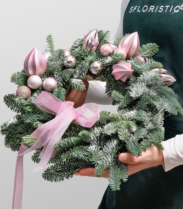 Новогодний венок «Счастливого Нового Года» Новогодний венок «Счастливого Нового Года»