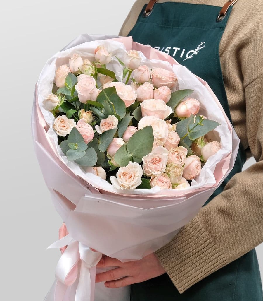 Букет из пионовидных Роз «Патрисия»