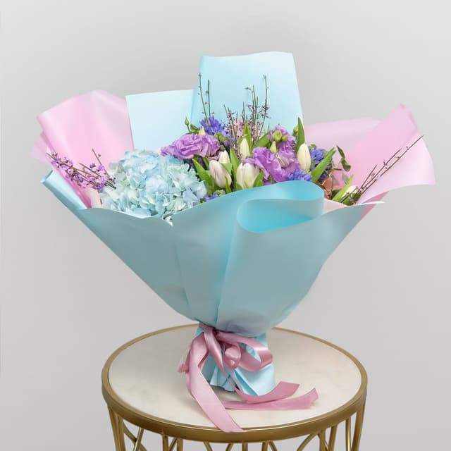 Букет из Гортензий, Тюльпанов и Гиацинтов «Мягкой» Букет из Гортензий, Тюльпанов и Гиацинтов «Мягкой»