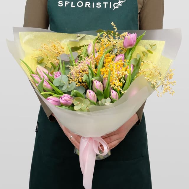 Букет из Тюльпанов и Мимозы «Поляна цветов» Букет из Тюльпанов и Мимозы «Поляна цветов»