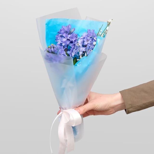 Букет из Гиацинтов и Генистры «Голубая роса» Букет из Гиацинтов и Генистры «Голубая роса»