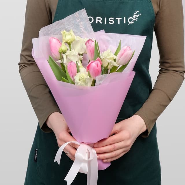 Букет из Тюльпанов и Эустомы «Розовая Эйфория» Букет из Тюльпанов и Эустомы «Розовая Эйфория»