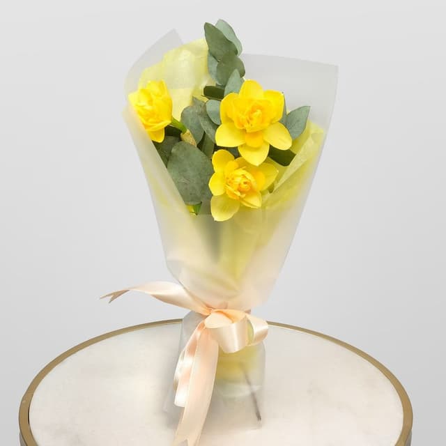 Букет из Нарциссов «Лимонный Фреш» с эвкалиптом Букет из Нарциссов «Лимонный Фреш» с эвкалиптом