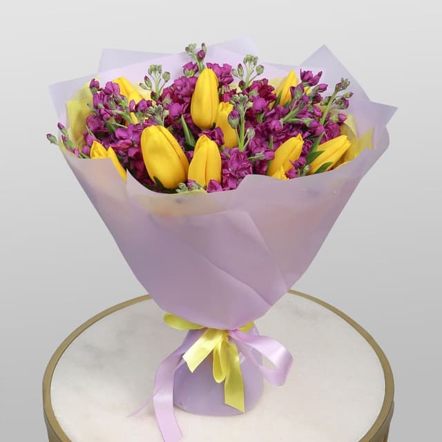 Букет из Тюльпанов и Маттиол «Жизнь в красках» Букет из Тюльпанов и Маттиол «Жизнь в красках»