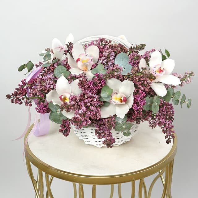 Композиция из Сирени и Орхидеи «Пышные ароматы» Композиция из Сирени и Орхидеи «Пышные ароматы»