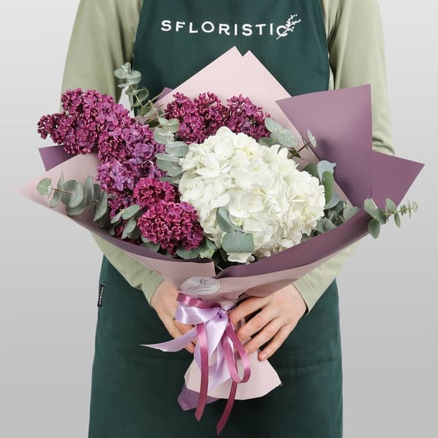 Букет из Сирени и Гортензии «Летние сумерки» Букет из Сирени и Гортензии «Летние сумерки»