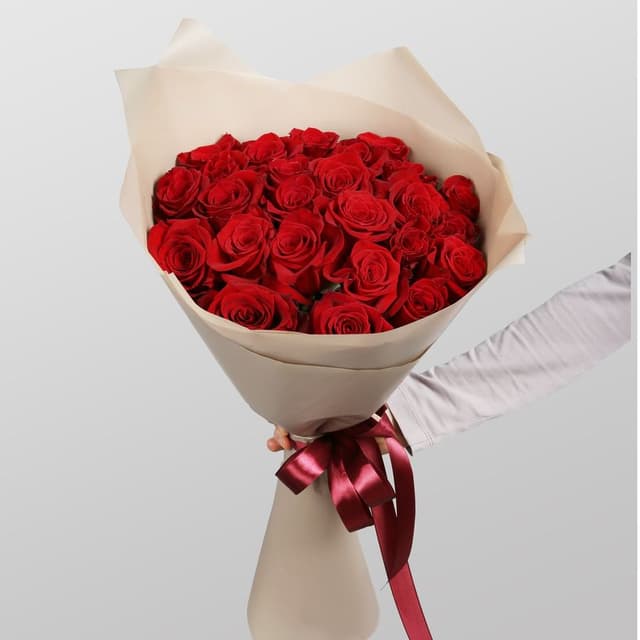 Букет из 25 Роз Эквадор «Прекрасное мгновение» Букет из 25 Роз Эквадор «Прекрасное мгновение»