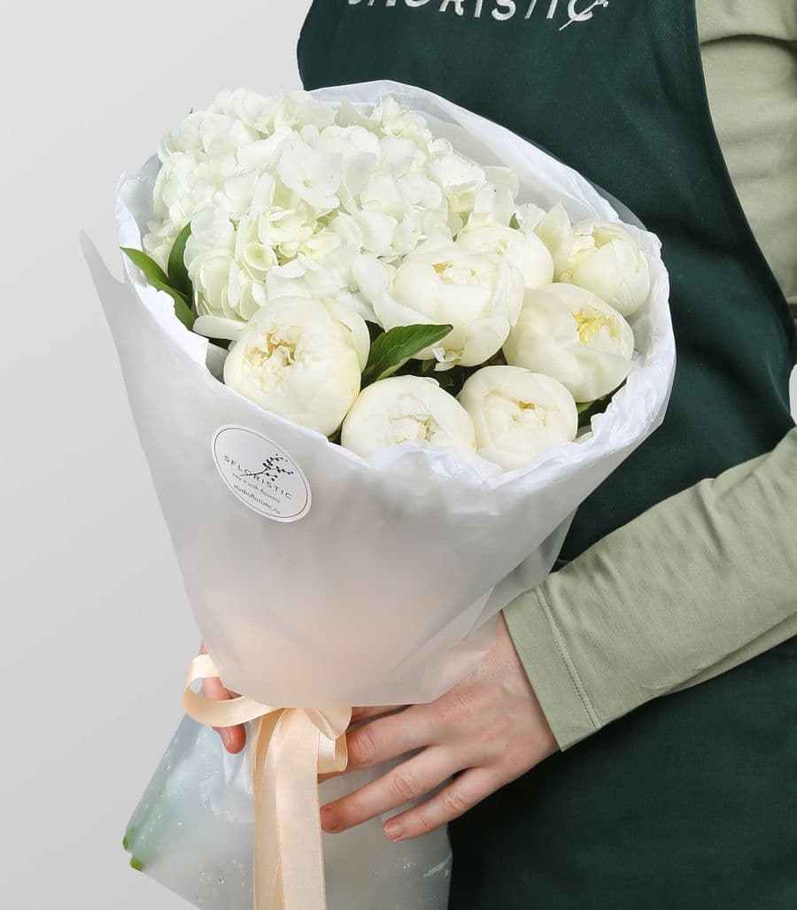 Букет из Пионов и Гортензии «Хрустальная мечта»