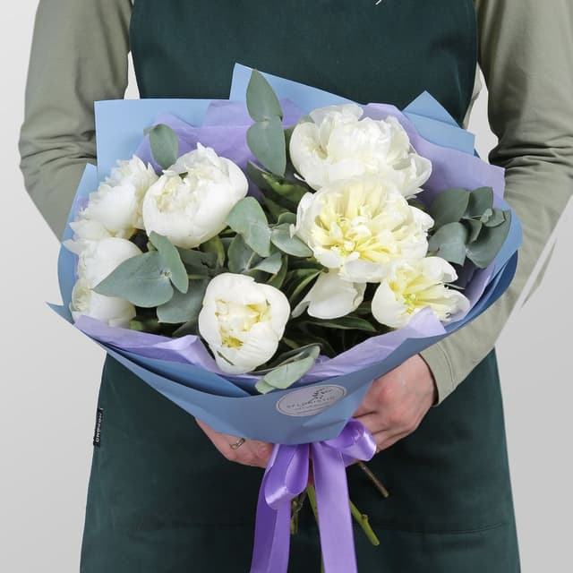 Букет из Пионов и Эвкалипта «Белая магия» Букет из Пионов и Эвкалипта «Белая магия»