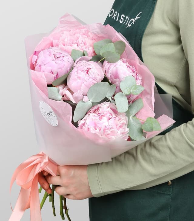 Букет из Пионов и Эвкалипта «Пастельный сон» Букет из Пионов и Эвкалипта «Пастельный сон»