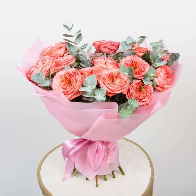 Букет Роз Эквадор «Танец лепестков» с эвкалиптом Букет Роз Эквадор «Танец лепестков» с эвкалиптом