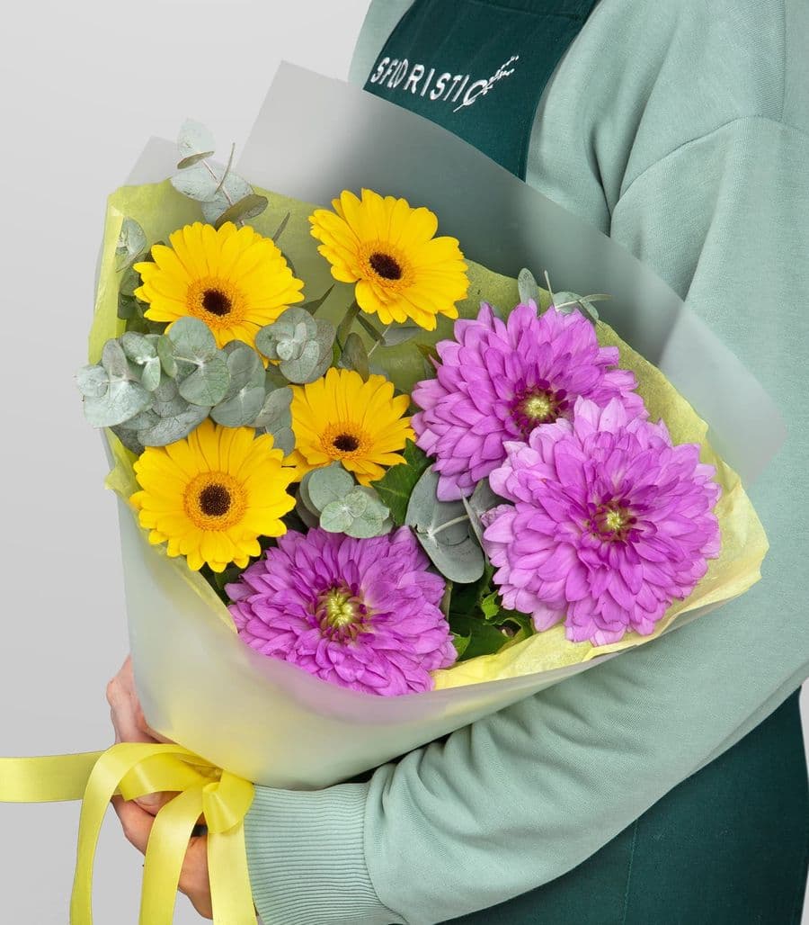 Букет из Георгин и Гермини «Свет Знаний»