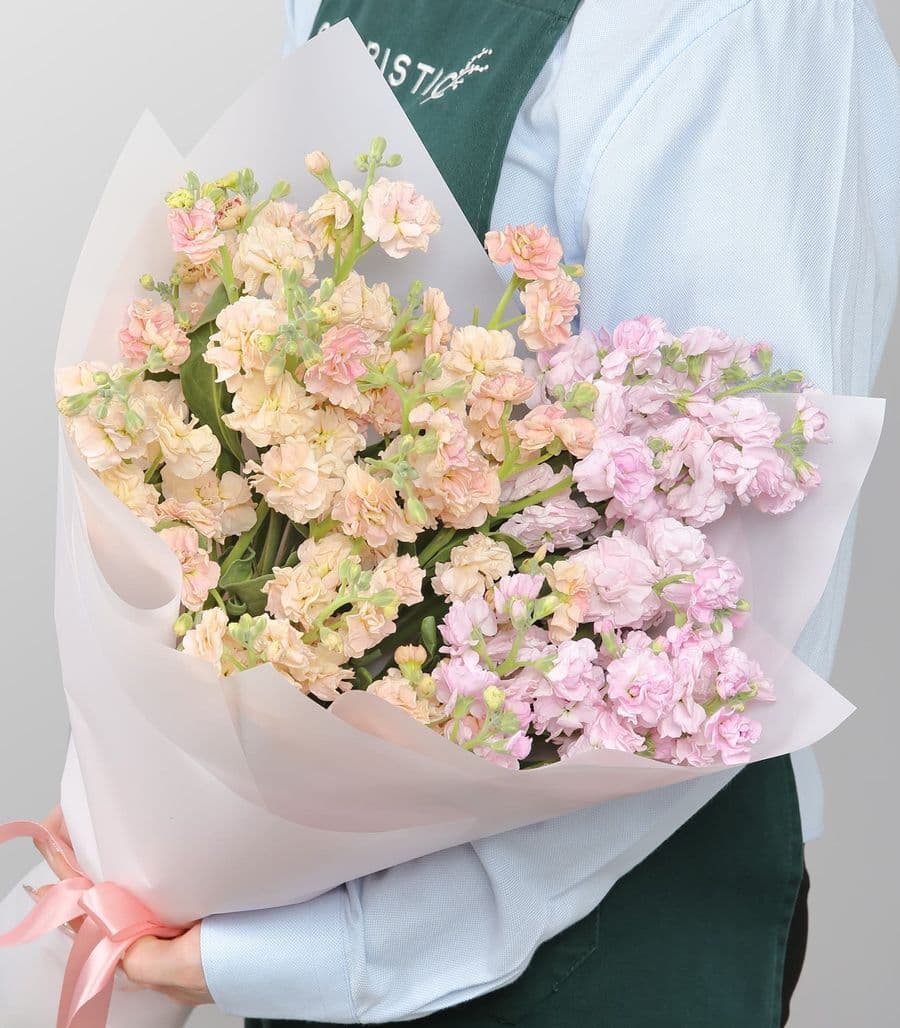 Букет из Кустовых Маттиол 9 шт «Сказочное утро»