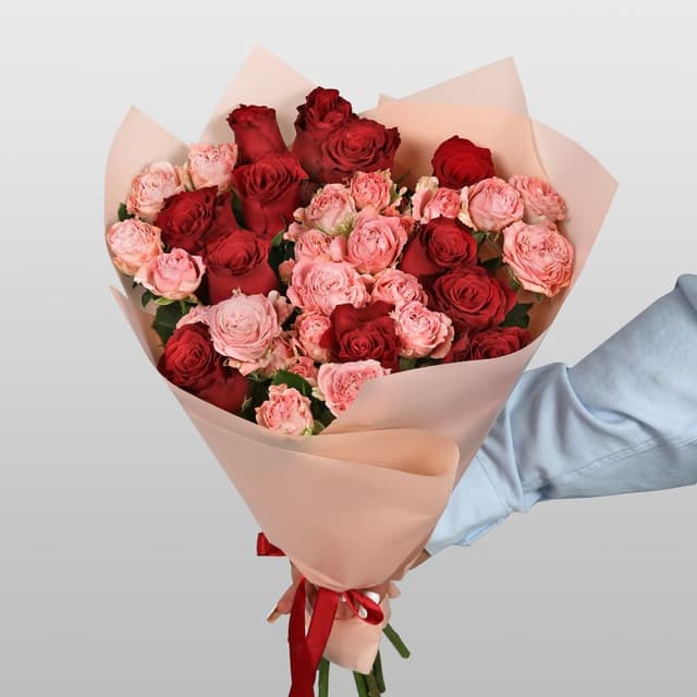 Букет из Роз «Нежность в багрянце» Букет из Роз «Нежность в багрянце»