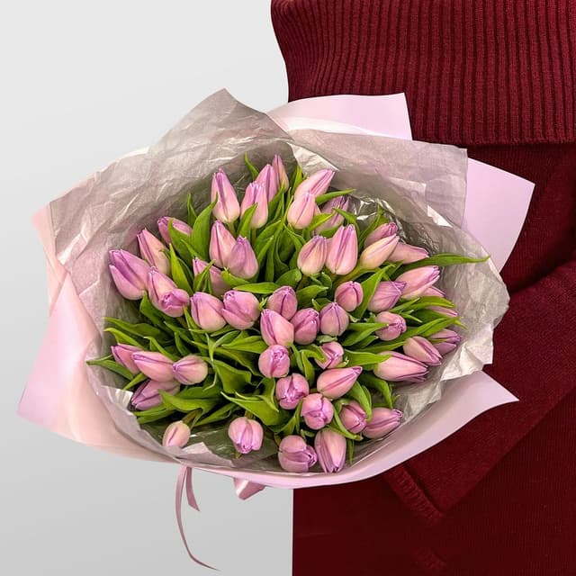 Букет из Тюльпанов «Сиреневая акварель» Букет из Тюльпанов «Сиреневая акварель»