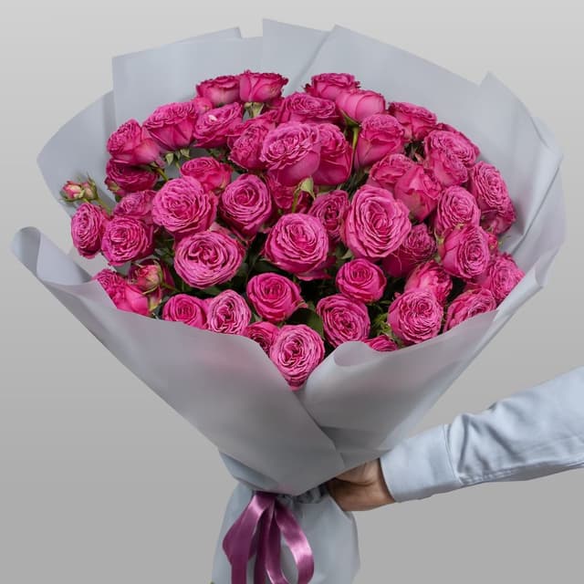 Букет из кустовых пионовидных Роз «Сладкая нега» Букет из кустовых пионовидных Роз «Сладкая нега»