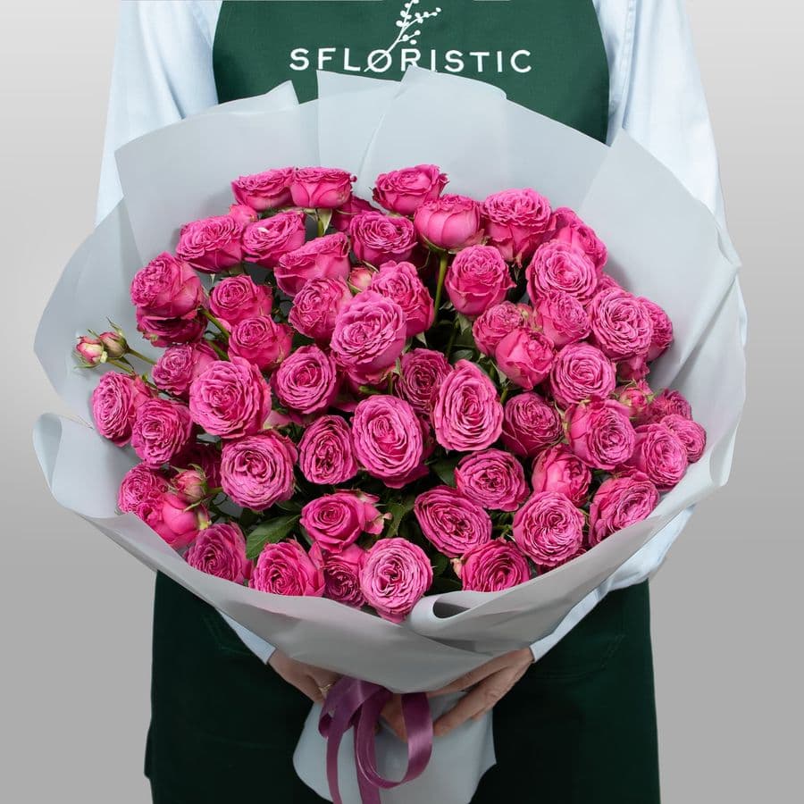 Букет из кустовых пионовидных Роз «Сладкая нега»