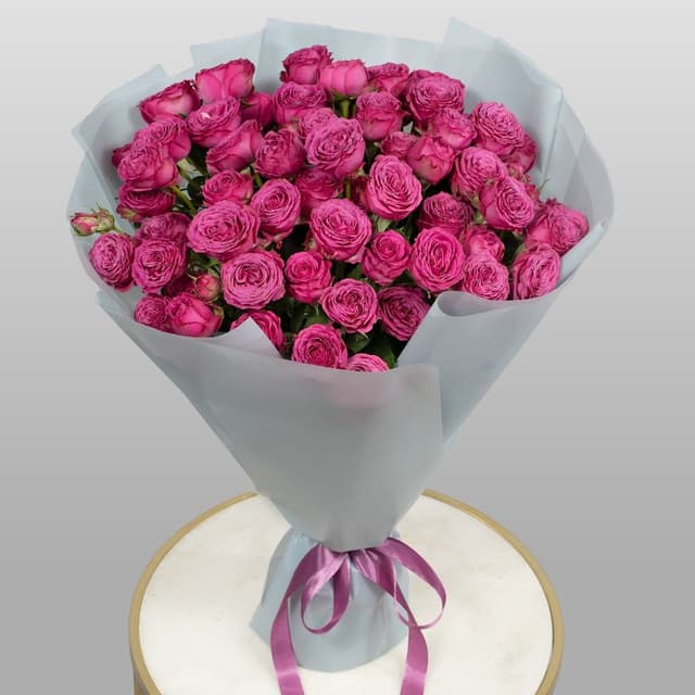 Букет из кустовых пионовидных Роз «Сладкая нега» Букет из кустовых пионовидных Роз «Сладкая нега»