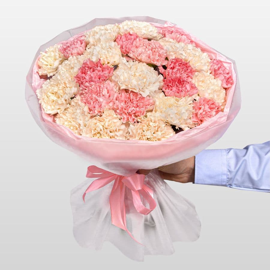 Букет из Гвоздик «Облака на рассвете»