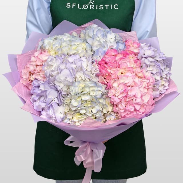 Букет из Гортензий «Ягодный Сорбет» Букет из Гортензий «Ягодный Сорбет»