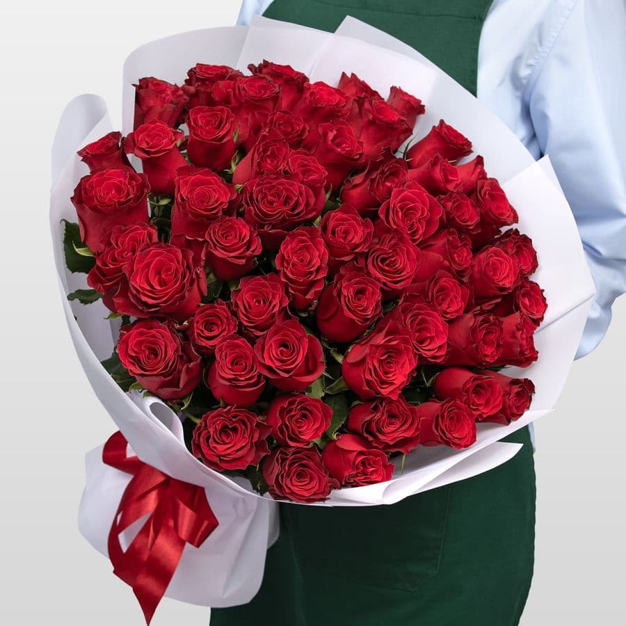 Букет Роз Кения 60 см 51 шт «Вечер в Бордо»