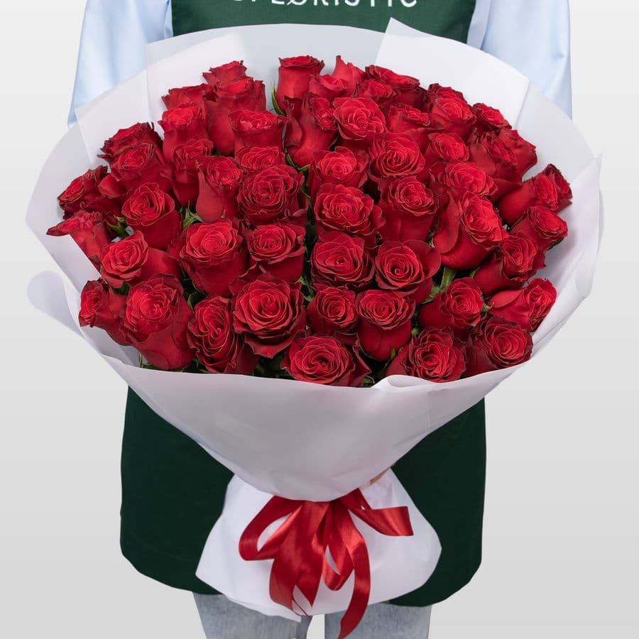 Букет Роз Кения 60 см 51 шт «Вечер в Бордо»