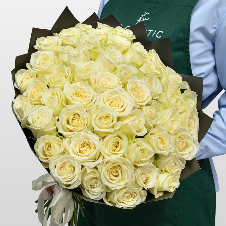 Букет Роз Кения 60 см 51 шт «Ангельский Вздох»