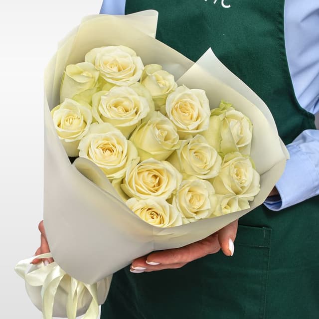 Букет Роз Кения 60 см 15 шт «Свет в сердце» Букет Роз Кения 60 см 15 шт «Свет в сердце»