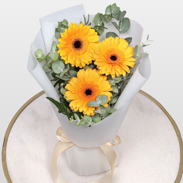 Букет из Гермини и Эвкалипта «Лучик радости» Букет из Гермини и Эвкалипта «Лучик радости»