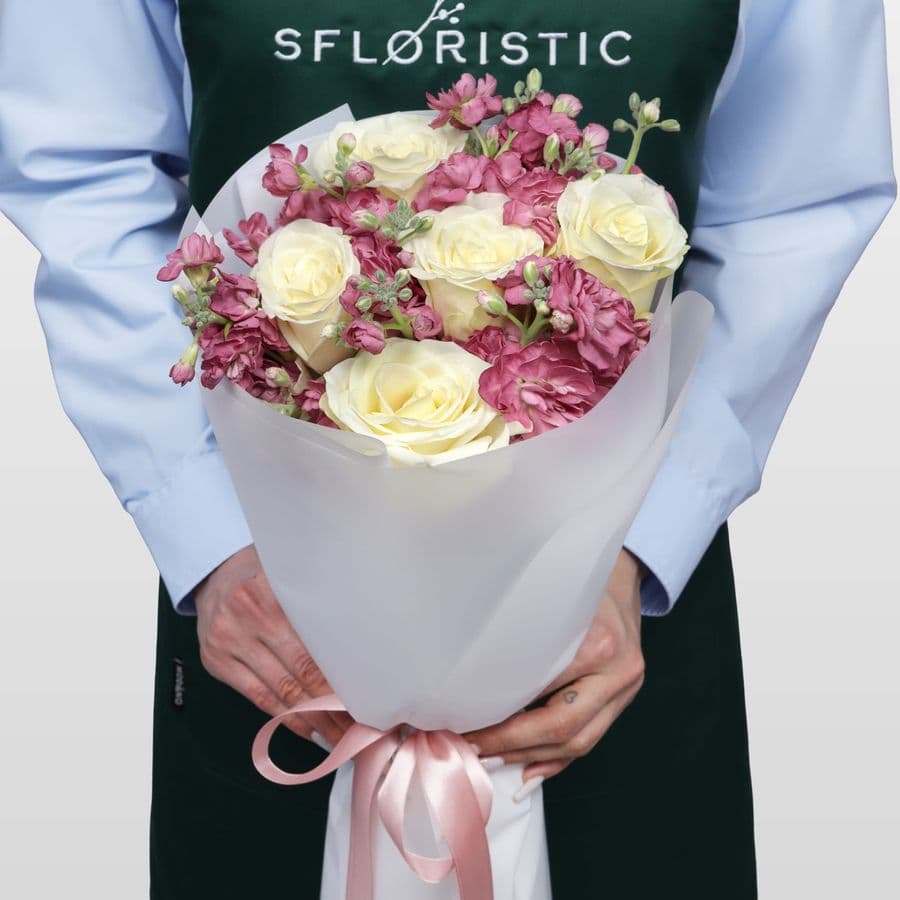 Букет из Роз и Маттиол «Сливочная нежность»