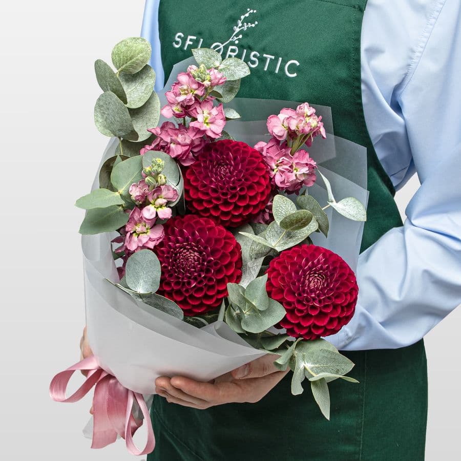 Букет из Георгин и Маттиолы «Вечер в Саду»